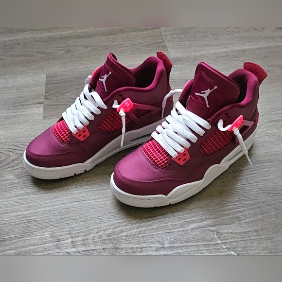 Nike Air Jordan 4 Retro GS Fuchsia Blast- Size 7Y - Picture 5 of 9